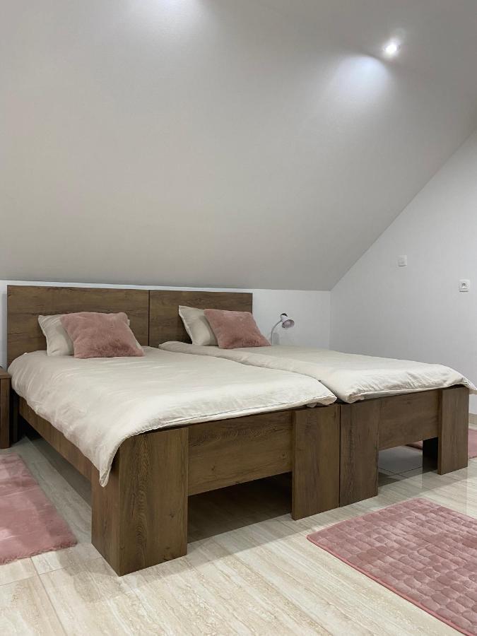 Apartma Azurre Постойна Экстерьер фото