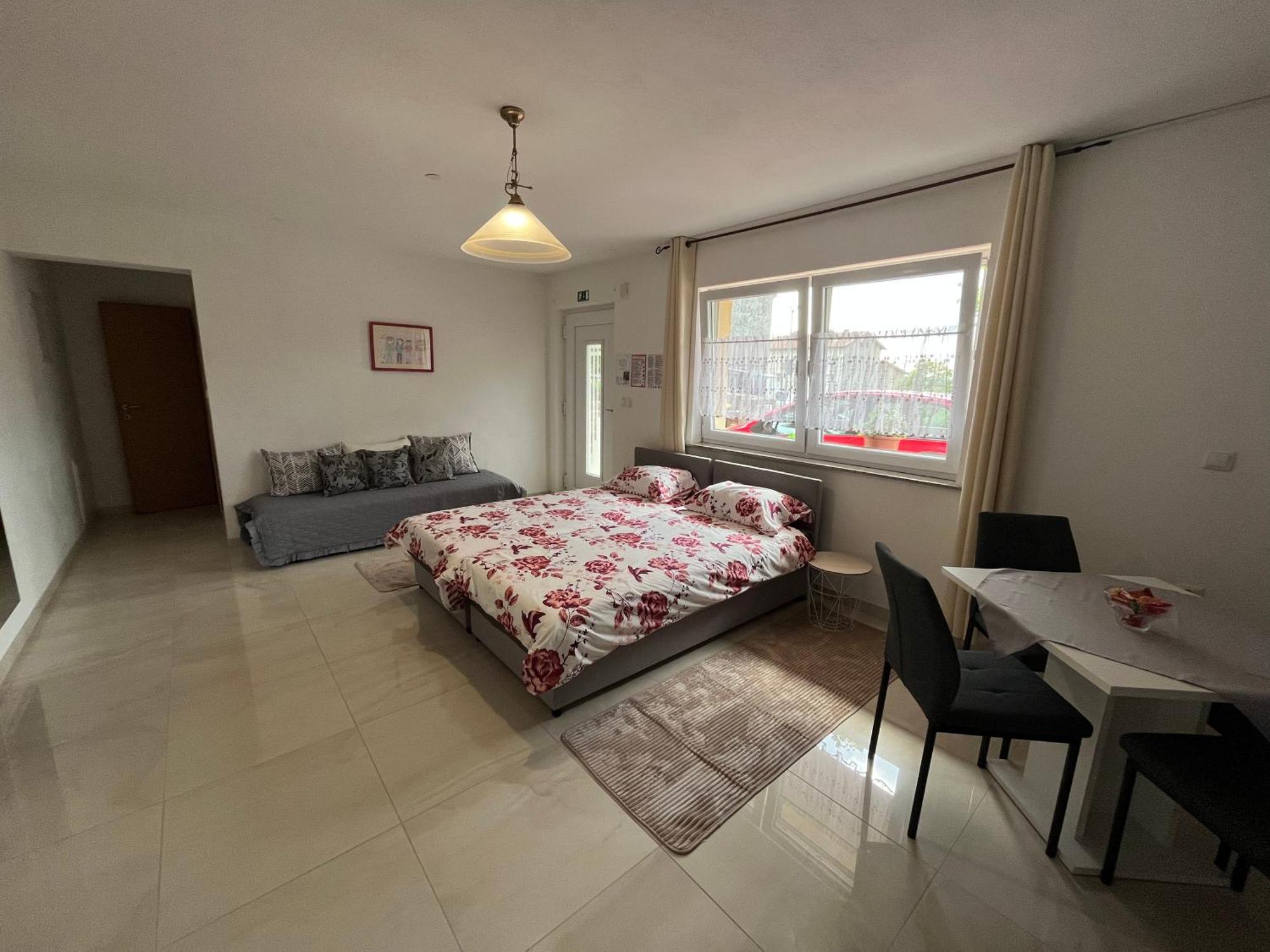 Apartma Azurre Постойна Экстерьер фото